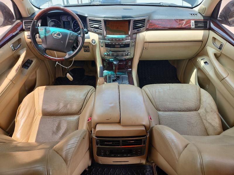 2010 Lexus Lx 570 VIN JTJHY7AX6A4045676 COPART salvage auction — NORMAL WEAR, Tx - Certificate Of Title, sold $13,500 on 2026-07-17 (photo 8)