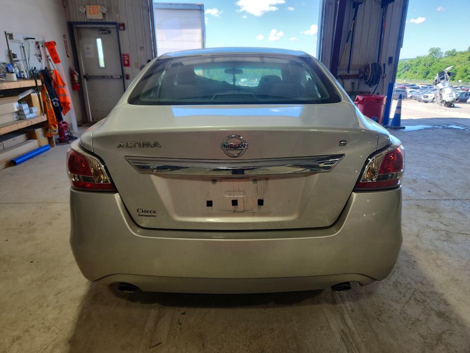 2015 Nissan VIN 1N4AL3AP0FC170638 COPART salvage auction — FRONT END, Pa - Certificate Of Salvage, sold $400 on 2026-07-24 (photo 6)