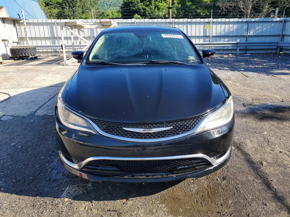 2015 Chrysler VIN 1C3CCCCBXFN501030 COPART salvage auction — MINOR DENT/SCRATCHES, In - Certificate Of Title, sold $125 on 2026-07-06 (photo 5)