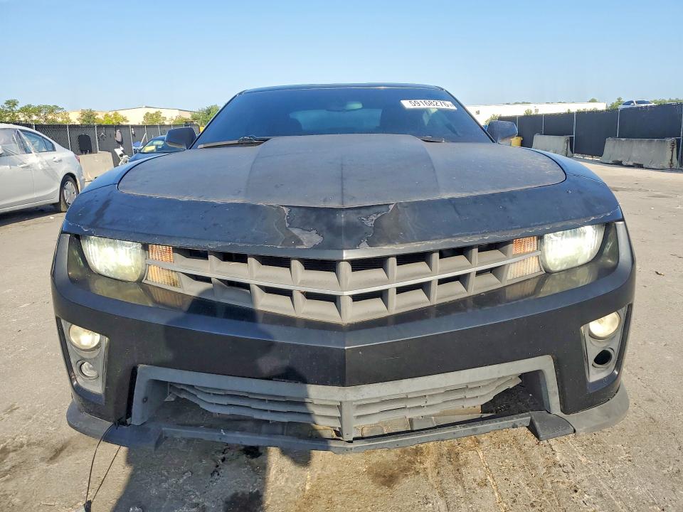 2013 Chevrolet Camaro VIN 2G1FA1E35D9144180 COPART salvage auction — UNDERCARRIAGE, Fl - Certificate Of Title, sold $2,300 on 2026-07-09 (photo 5)