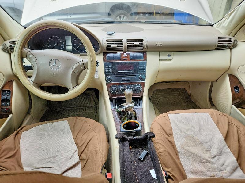 2005 Mercedes-benz C-klasse VIN WDBRF81J55F638131 COPART salvage auction — REAR END, Hi - Certificate Of Salvage, sold $1 on 2026-08-24 (photo 8)
