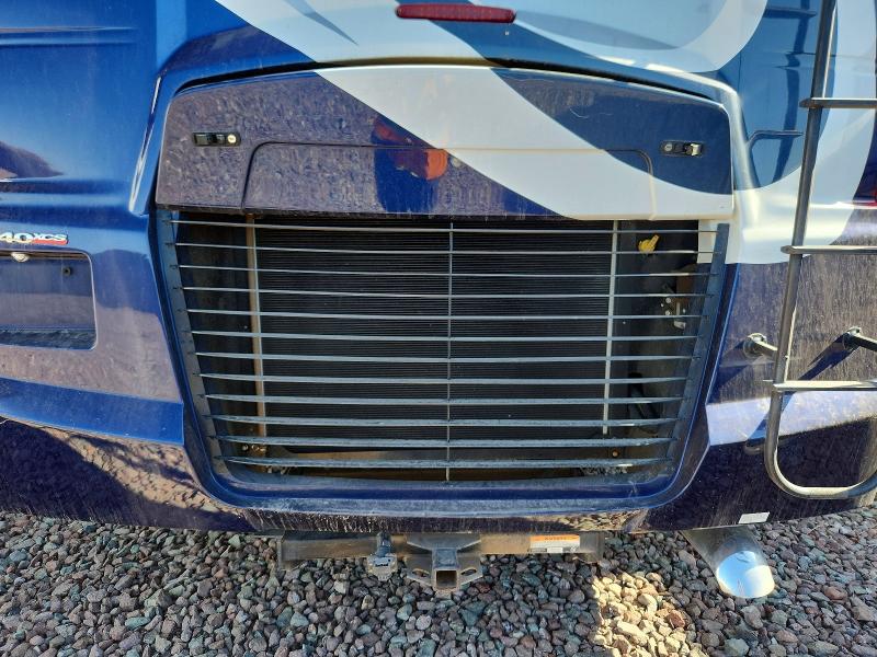 2019 Unknown VIN 4UZACJFC8KCLL2459 COPART salvage auction — VANDALISM, AZ - CERT OF TITLE - SALVAGE, sold $30,750 on 2026-07-16 (photo 7)