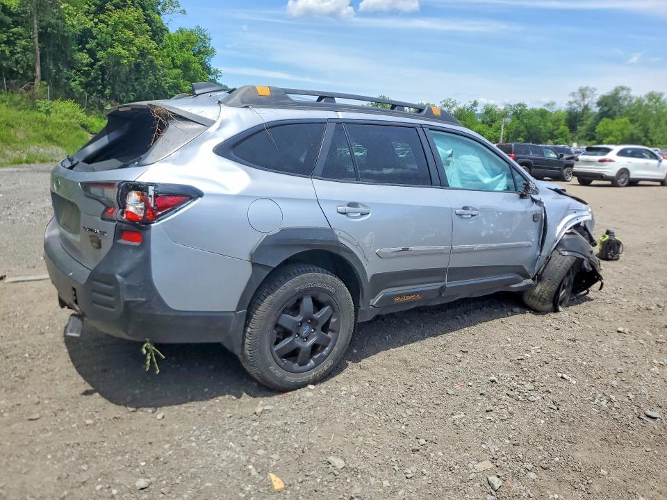 2024 Subaru VIN 4S4BTGSDXR3164758 COPART salvage auction — ROLLOVER, NY - MV-907A SALVAGE CERTIFICATE, sold $2,500 on 2026-07-02 (photo 3)