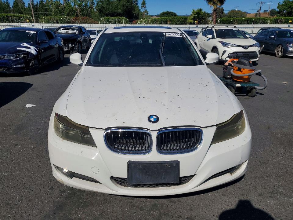 2009 BMW 3er VIN WBAPH53549A437256 COPART salvage auction — VANDALISM, Ca - Salvage Certificate, sold $350 on 2026-07-07 (photo 5)