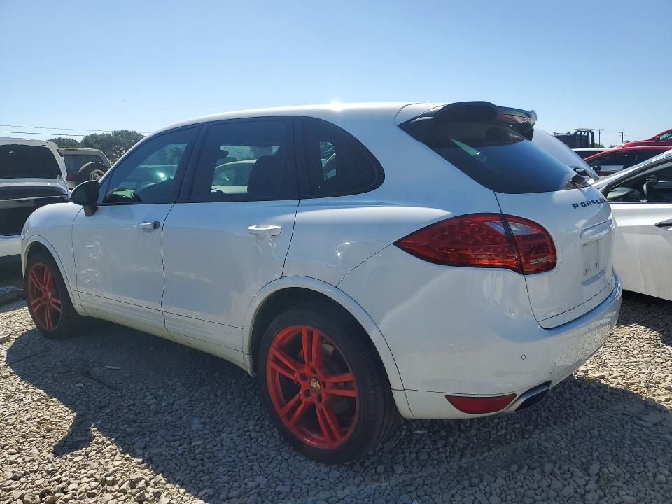2013 Porsche Cayenne VIN WP1AA2A21DLA09547 COPART salvage auction — MINOR DENT/SCRATCHES, Ca - Salvage Certificate, sold $2,300 on 2026-08-18 (photo 2)