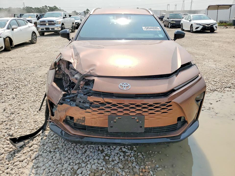 2025 Toyota Crown signia VIN JTDACAAJ4S3000173 COPART salvage auction — FRONT END, Tx - Salvage Vehicle Title, sold $15,500 on 2026-07-28 (photo 5)