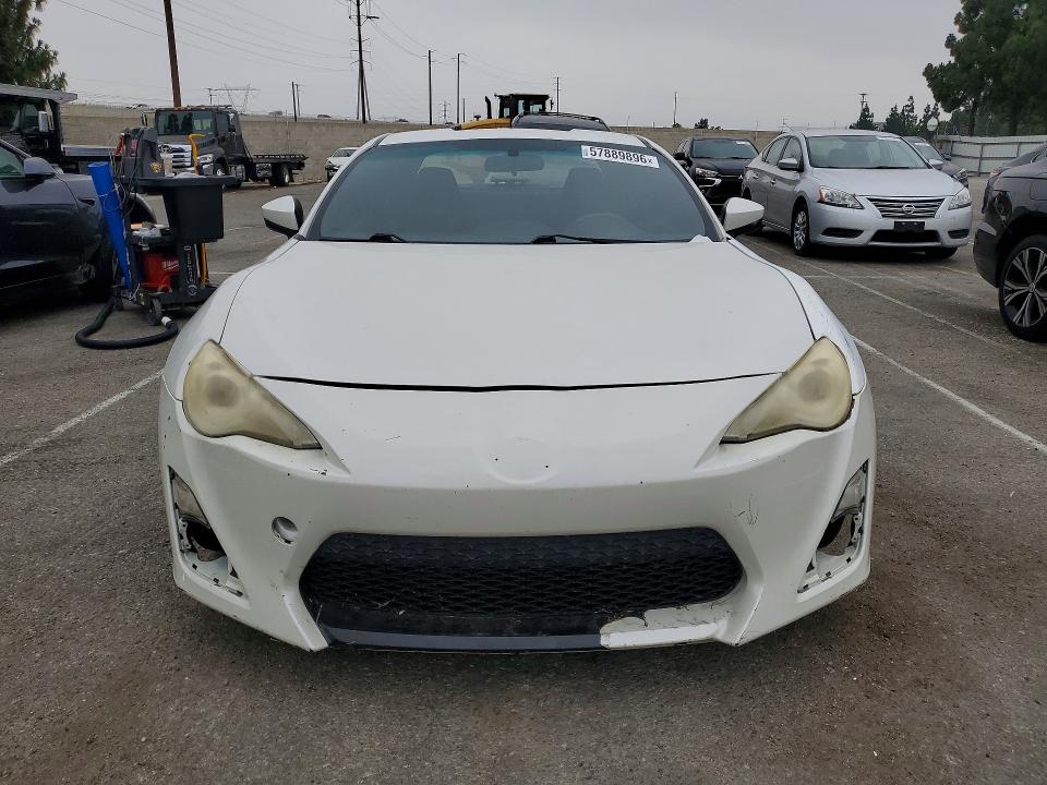 2013 Scion Fr-s VIN JF1ZNAA18D1721484 COPART salvage auction — FRONT END, Ca - Lien Papers-Salvage Or Ac, sold $700 on 2026-07-09 (photo 5)