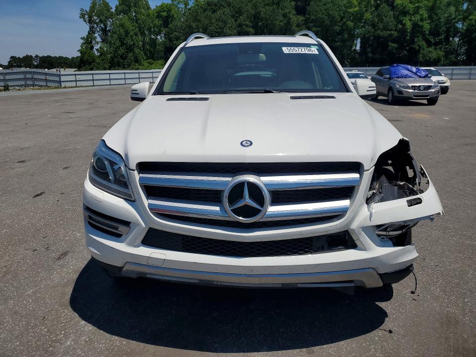2015 Mercedes-benz Gl-klasse VIN 4JGDF2EE4FA553524 COPART salvage auction — FRONT END, Nc - Salvage Certificate Of Title, sold $1,600 on 2026-07-09 (photo 5)
