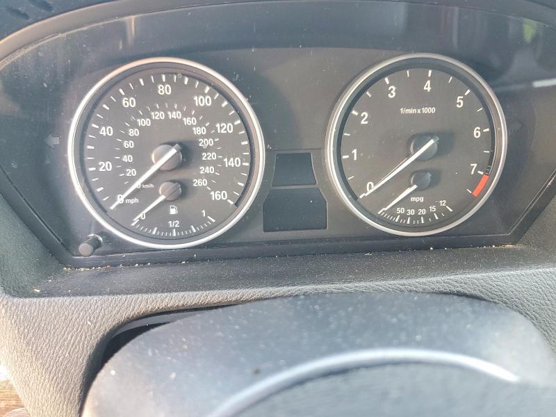 2011 BMW X5 VIN 5UXZV4C55BL409411 COPART salvage auction — NORMAL WEAR, Nj - Certificate Of Title, sold $700 on 2026-07-29 (photo 9)