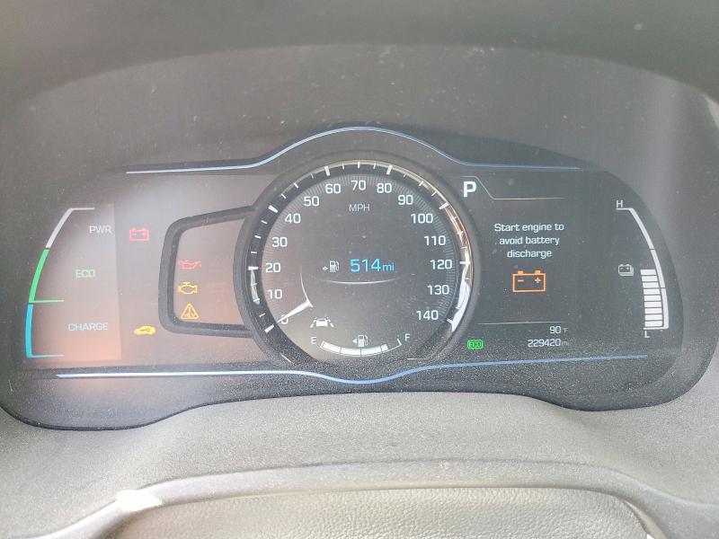 2017 Hyundai Ioniq VIN KMHC05LC4HU030229 COPART salvage auction — NORMAL WEAR, CA - DIS/DLR/EXP ONLY CLEAN TITLE, sold $925 on 2026-07-27 (photo 9)