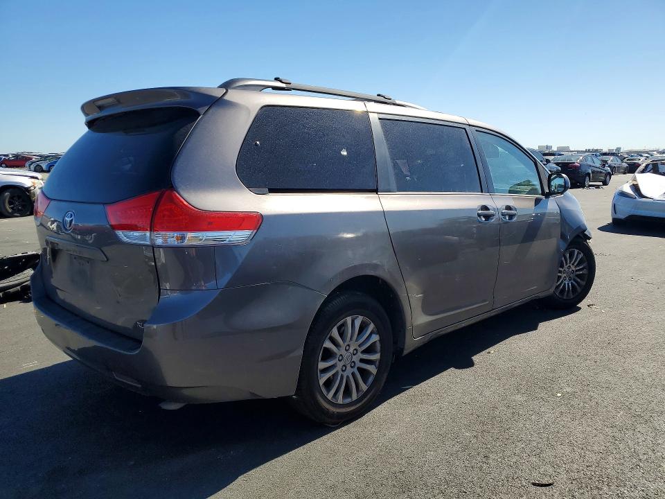 2013 Toyota Sienna VIN 5TDYK3DC9DS395303 COPART salvage auction — FRONT END, Ca - Salvage Certificate, sold $1,100 on 2026-07-08 (photo 3)