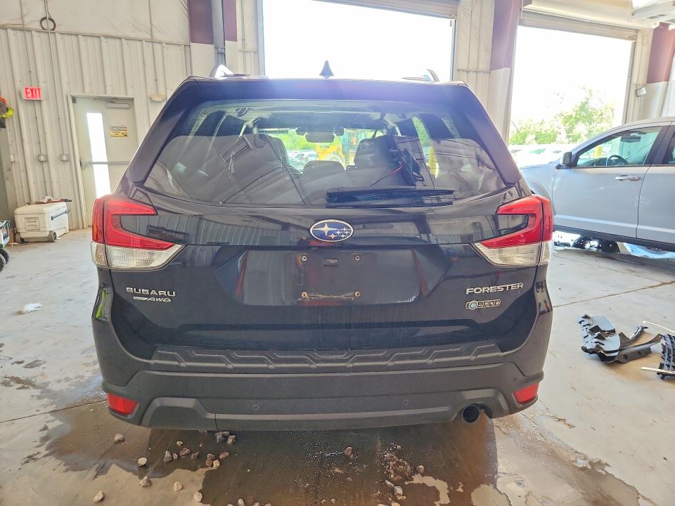 2019 Subaru VIN JF2SKAUC9KH545049 COPART salvage auction — FRONT END, Salvage Title, sold $1,800 on 2026-07-20 (photo 6)