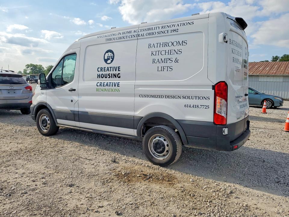 2022 Ford Transit VIN 1FTBR1CG8NKA28671 COPART salvage auction — SIDE, OH - CERT OF TITLE-SALVAGE, sold $12,700 on 2026-07-29 (photo 2)