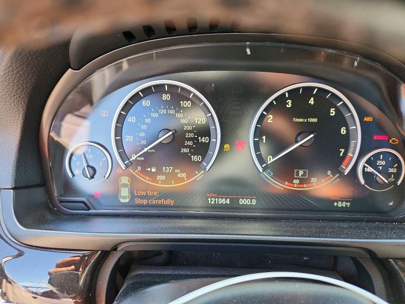 2014 BMW 5 series VIN WBA5A5C58ED507216 COPART salvage auction — SIDE, CA - DIS/DLR/EXP ONLY CLEAN TITLE, sold $500 on 2026-07-31 (photo 9)