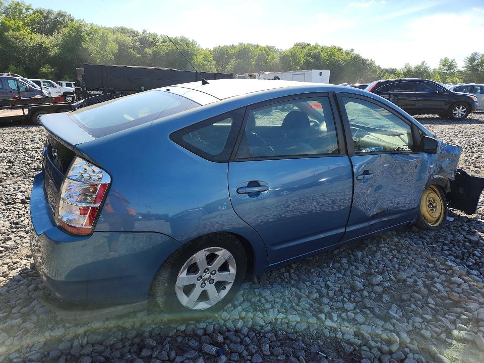 2008 Toyota Prius VIN JTDKB20UX87786751 COPART salvage auction — ALL OVER, NJ - CERT OF TITLE-SALVAGE, sold $400 on 2026-07-22 (photo 3)