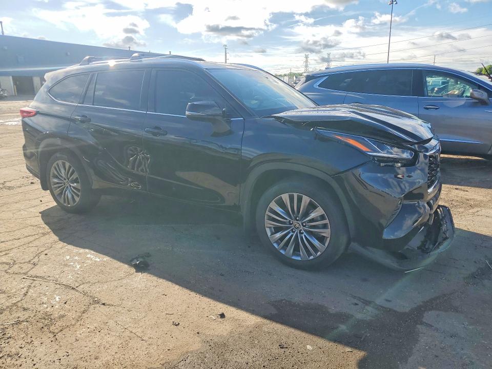 2022 Toyota Highlander VIN 5TDFZRBH5NS168874 COPART salvage auction — FRONT END, Mi - Scrap Certificate Of Title, sold $22,300 on 2026-07-10 (photo 4)