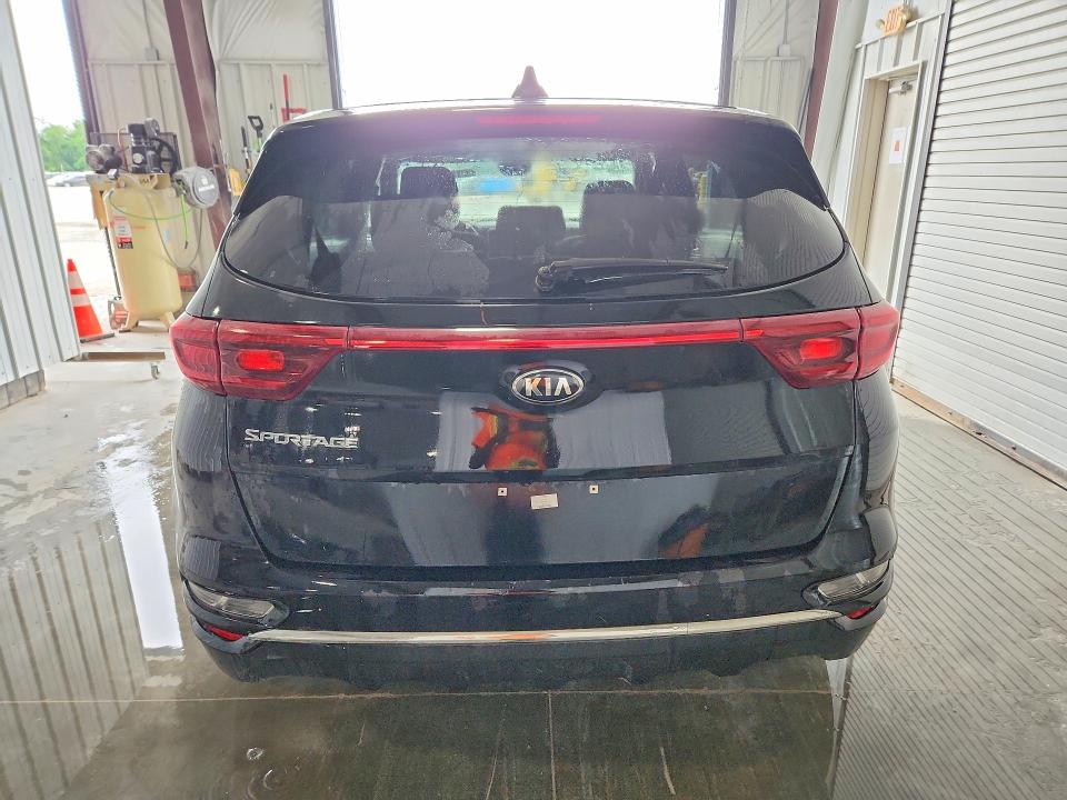 2020 Kia Sportage VIN KNDPMCAC4L7708177 COPART salvage auction — VANDALISM, IL - CERTIFICATE OF TITLE, sold $2,300 on 2026-07-14 (photo 6)