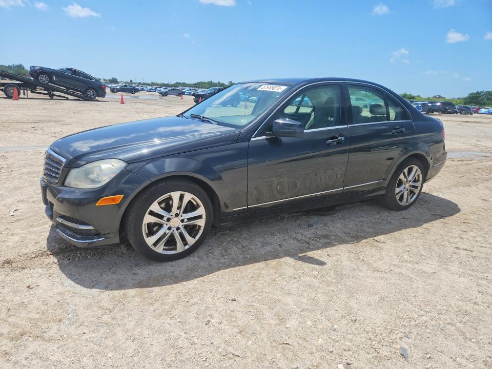 2013 Mercedes-benz VIN WDDGF8AB2DR263285 COPART salvage auction — MINOR DENT/SCRATCHES, Fl - Certificate Of Title, sold $1,450 on 2026-07-14 (photo 1)