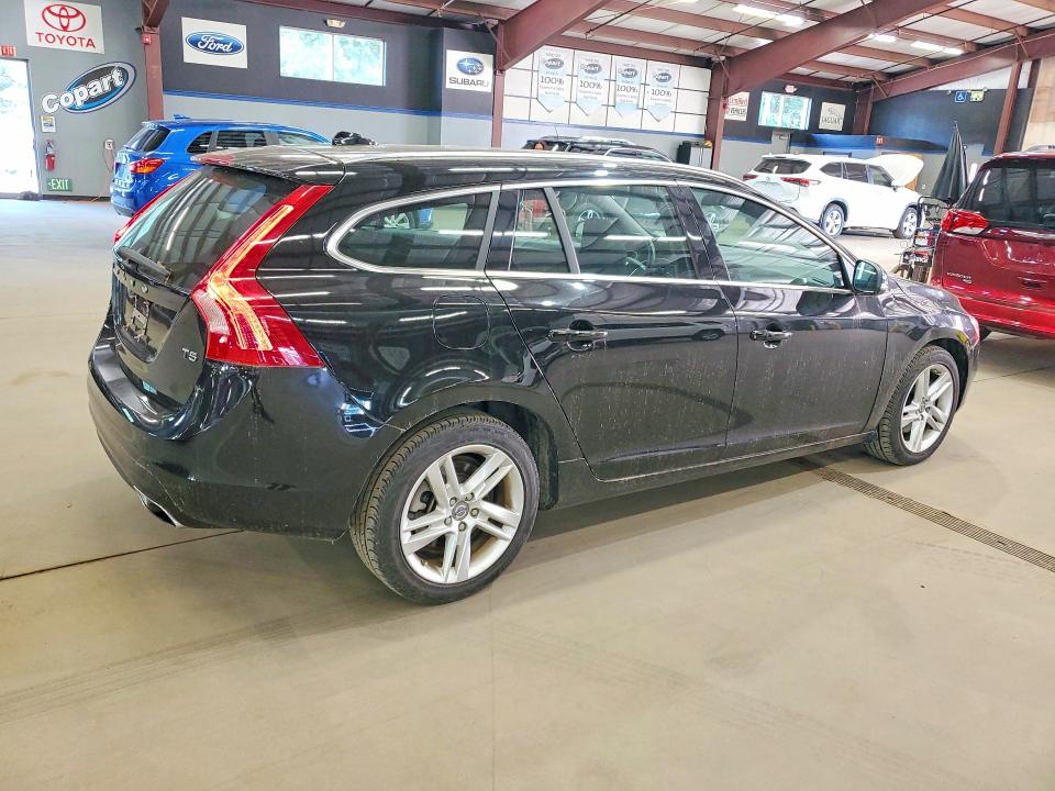 2015 Volvo V60 VIN YV126MEC5F1207076 COPART salvage auction — MECHANICAL, CT - CERT OF TITLE-SALVAGE, sold $1,800 on 2026-07-16 (photo 3)