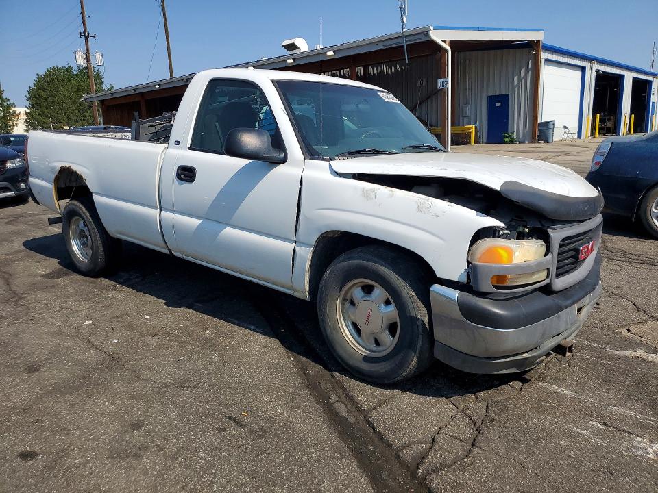 2000 Gmc SIERRA VIN 1GTEC14VXYZ132232 COPART salvage auction — FRONT END, Co - Public - Salvage Title, sold $325 on 2026-07-28 (photo 4)