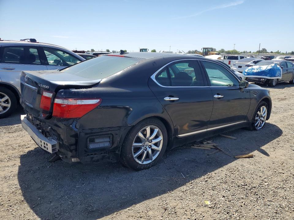 2007 Lexus Ls 460 VIN JTHBL46F675051579 COPART salvage auction — REAR END, Ca - Dis/Dlr/Exp Only Clean Title (P), sold $800 on 2026-07-28 (photo 3)