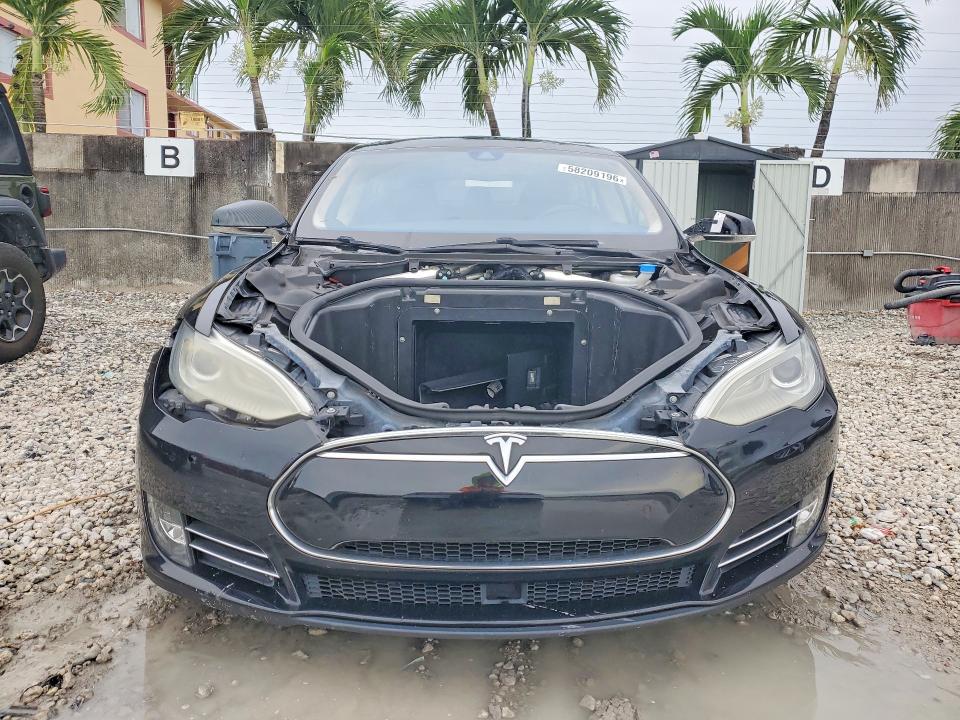 2015 Tesla VIN 5YJSA1H11FFP78486 COPART salvage auction — FRONT END, Fl - Cert Of Title Slvg Rebuildable, sold $3,700 on 2026-07-10 (photo 5)