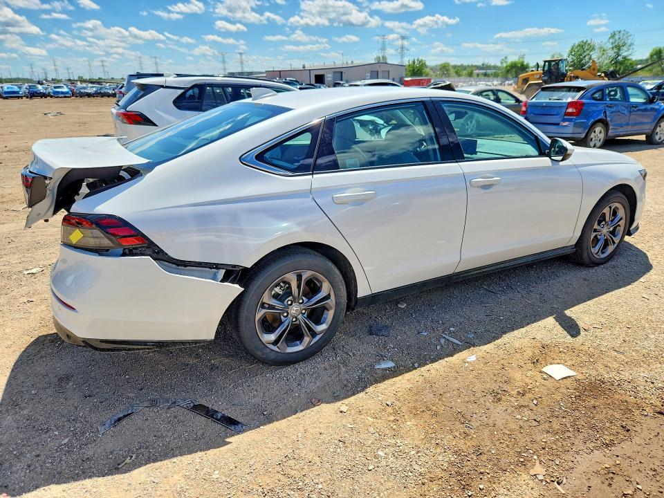 2026 Honda Accord VIN 1HGCY2F61TA025373 COPART salvage auction — REAR END, Il - Salvage Certificate, sold $12,000 on 2026-07-30 (photo 3)