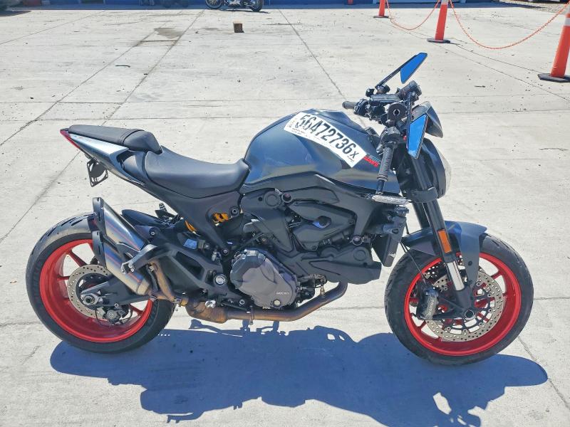 2022 Ducati VIN ZDMMAMDT7NB006372 COPART salvage auction — FRONT END, Ut - Salvage Certificate, sold $1,950 on 2026-07-16 (photo 1)