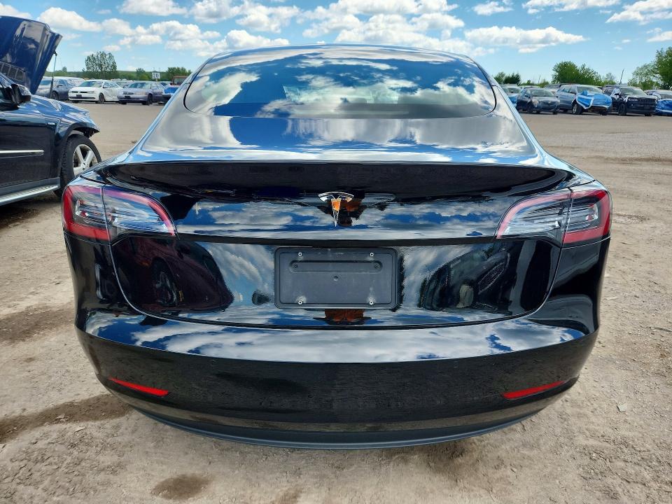 2021 Tesla Model 3 VIN 5YJ3E1EA2MF962443 COPART salvage auction — SIDE, On - Permit No Brand - Unfit, sold $9,400 on 2026-07-07 (photo 6)