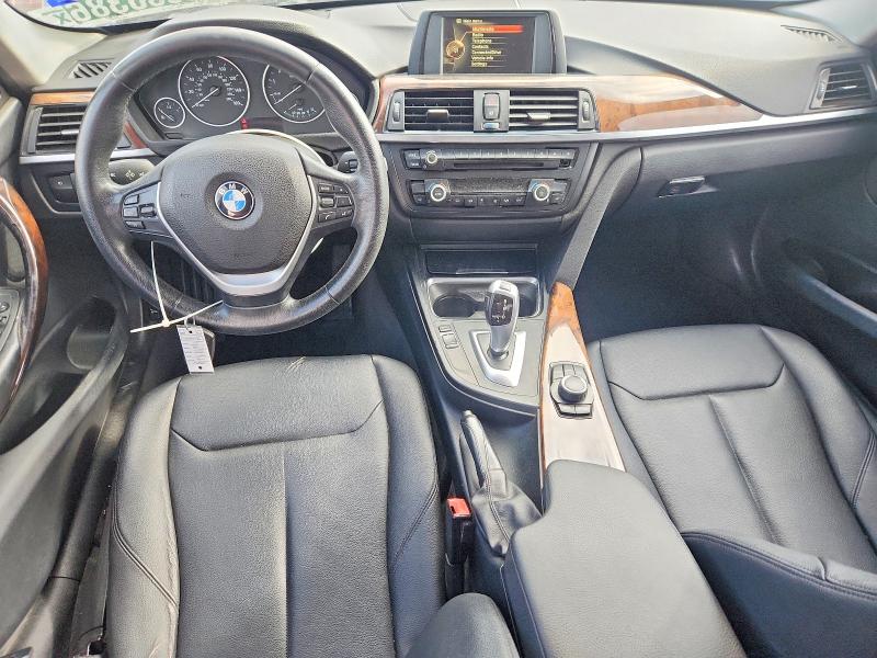2015 BMW 3 series VIN WBA3C1C50FP116507 COPART salvage auction — NORMAL WEAR, Tx - Certificate Of Title, sold $425 on 2026-07-07 (photo 8)