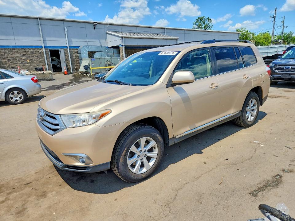 2012 Toyota Highlander VIN 5TDBK3EH9CS094545 COPART salvage auction — REAR END, Salvage Title, sold $2,850 on 2026-07-17 (photo 1)