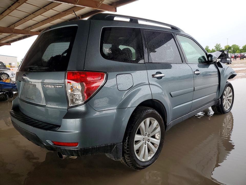 2012 Subaru Forester VIN JF2SHBEC7CH415579 COPART salvage auction — FRONT END, Tx - Salvage Vehicle Title, sold $750 on 2026-07-10 (photo 3)
