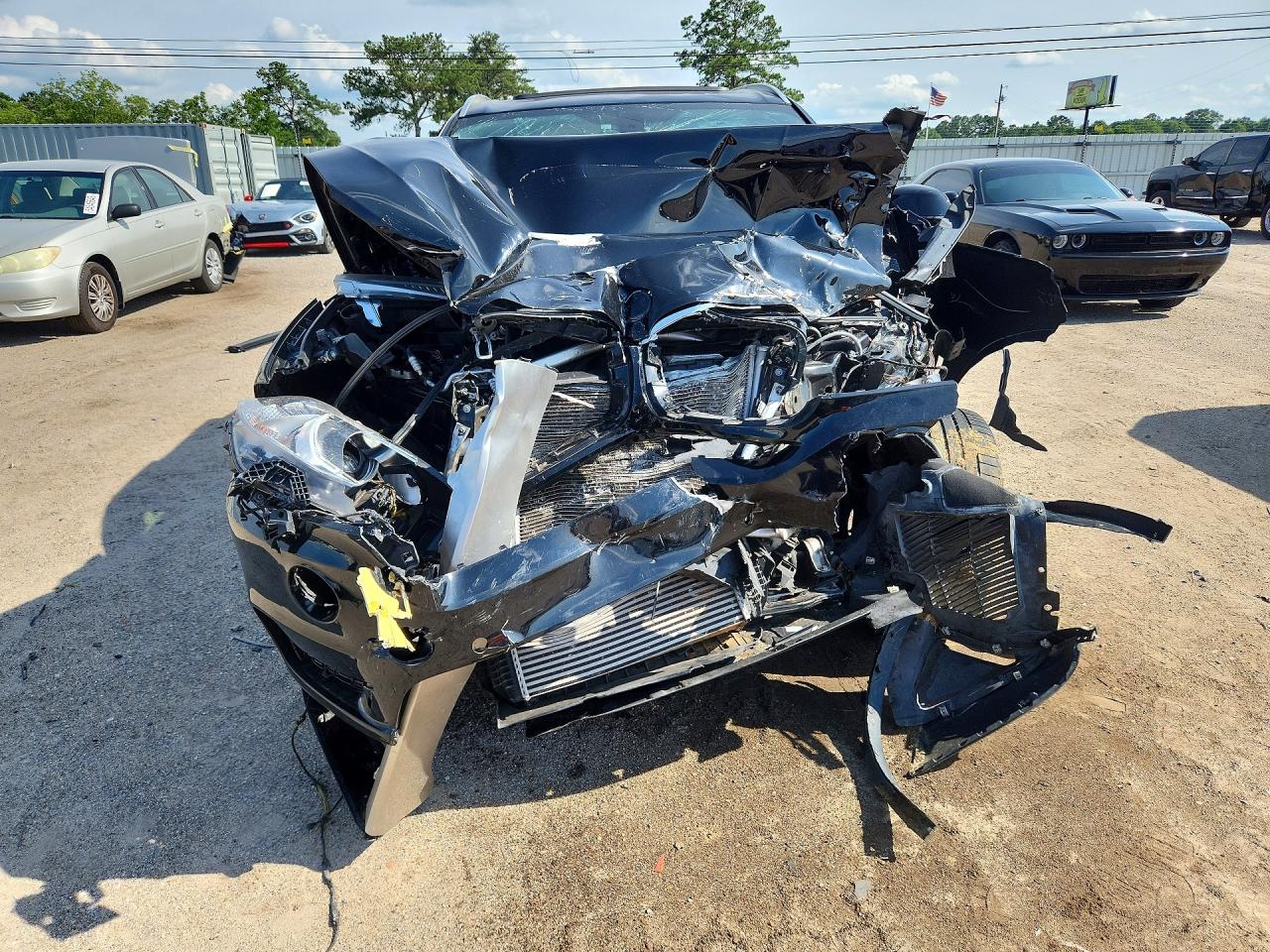 2015 BMW X5 VIN 5UXKR2C54F0H37231 COPART salvage auction — Front End, AL - CERT OF TITLE-SALVAGE TITLE, sold $550 on 2026-06-25 (photo 5)