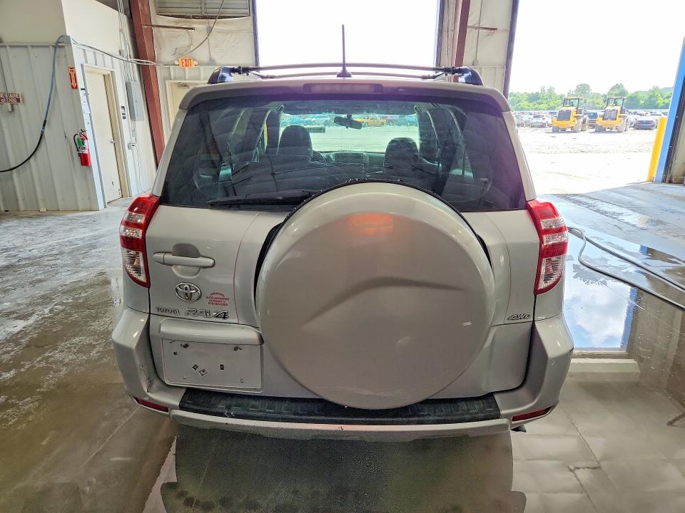 2009 Toyota Rav 4 VIN JTMBF33V09D013627 COPART salvage auction — FRONT END, Il - Salvage Certificate, sold $2,750 on 2026-07-20 (photo 6)