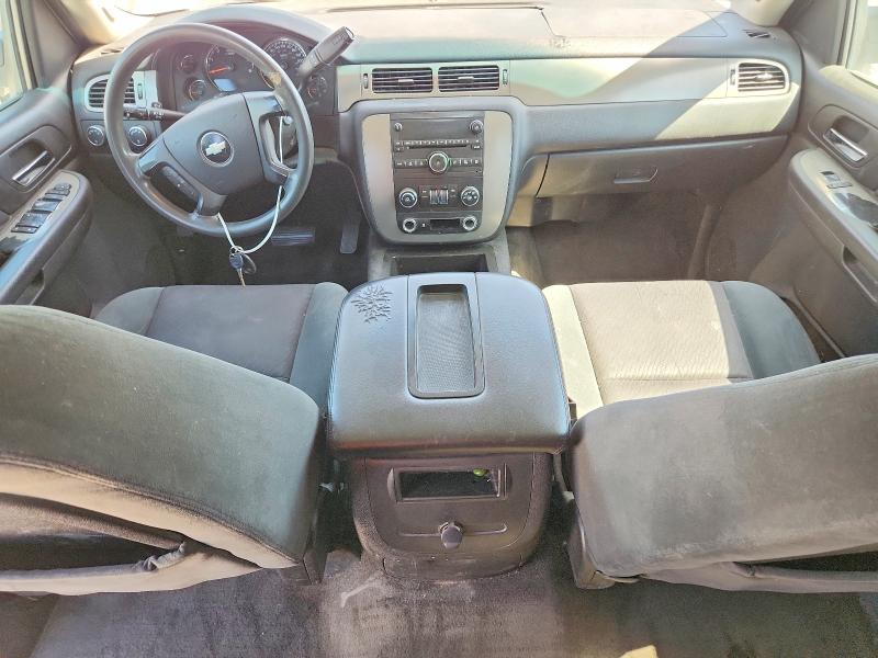 2009 Chevrolet Suburban VIN 1GNFK16399R258142 COPART salvage auction — MECHANICAL, Ut - Certificate Of Title, sold $850 on 2026-07-02 (photo 8)