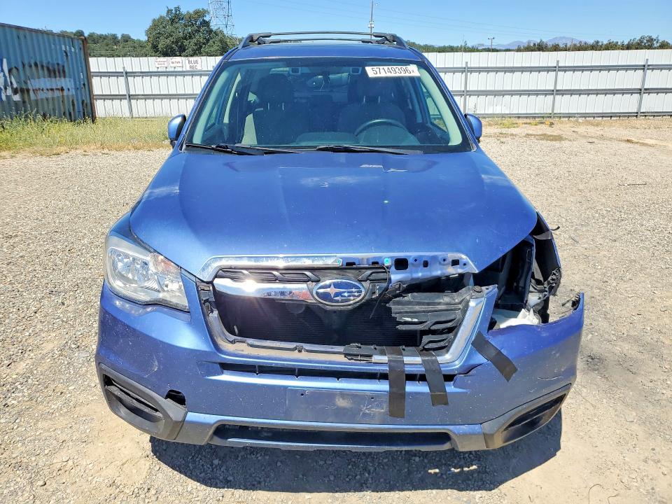 2017 Subaru Forester VIN JF2SJAGC8HH495218 COPART salvage auction — FRONT END, Ca - Salvage Certificate, sold $1,900 on 2026-07-17 (photo 5)