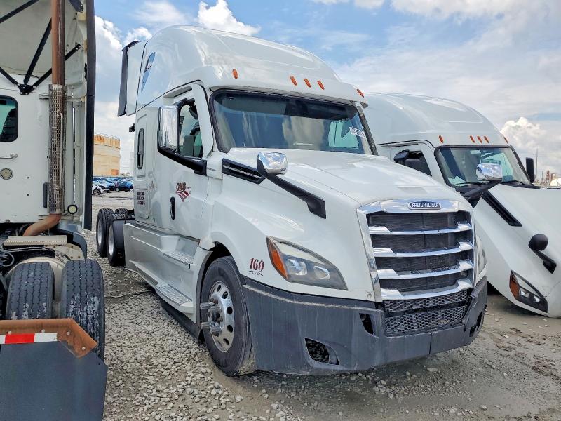 2022 Freightliner Cascadia 126 VIN 3AKJHHDR6NSNC5115 — COPART salvage auction photo