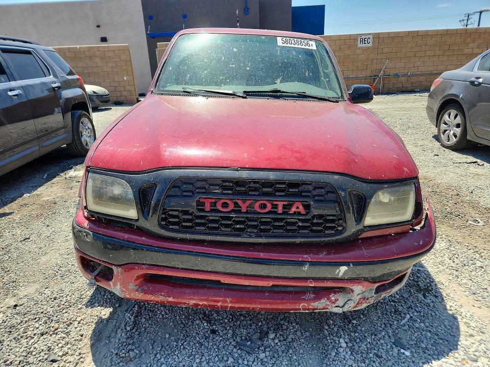 2004 Toyota Tacoma VIN 5TENL42N64Z402222 COPART salvage auction — FRONT END, Ca - Salvage Certificate, sold $975 on 2026-07-08 (photo 5)