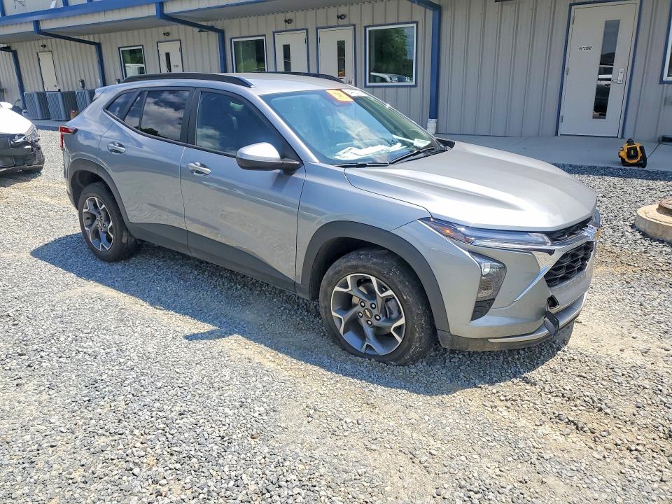 2025 Chevrolet Trax VIN KL77LHEP9SC213067 COPART salvage auction — FRONT END, Nc - Salvage Certificate Of Title, sold $2,150 on 2026-07-23 (photo 4)