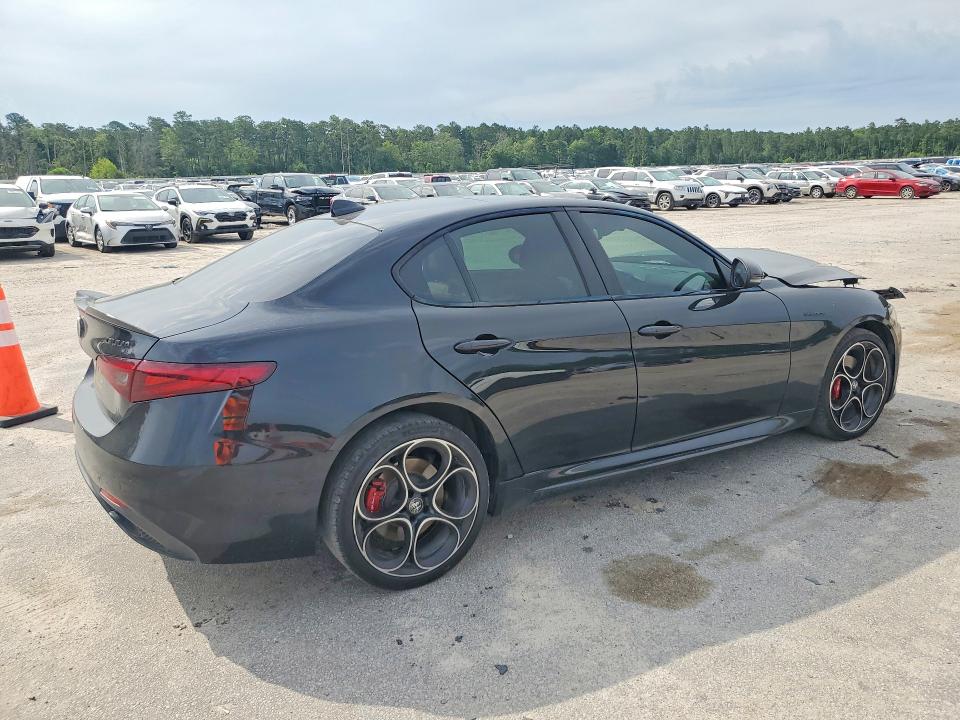 2021 Alfa romeo Giulia VIN ZARFANBN8M7644894 COPART salvage auction — FRONT END, Sc - Cert Of Title-Salvage, sold $9,500 on 2026-07-20 (photo 3)