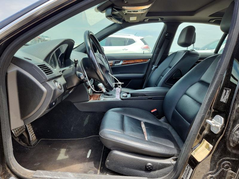 2010 Mercedes-benz C-klasse VIN WDDGF5GB5AR106190 COPART salvage auction — REAR END, Tx - Salvage Vehicle Title, sold $400 on 2026-07-09 (photo 7)
