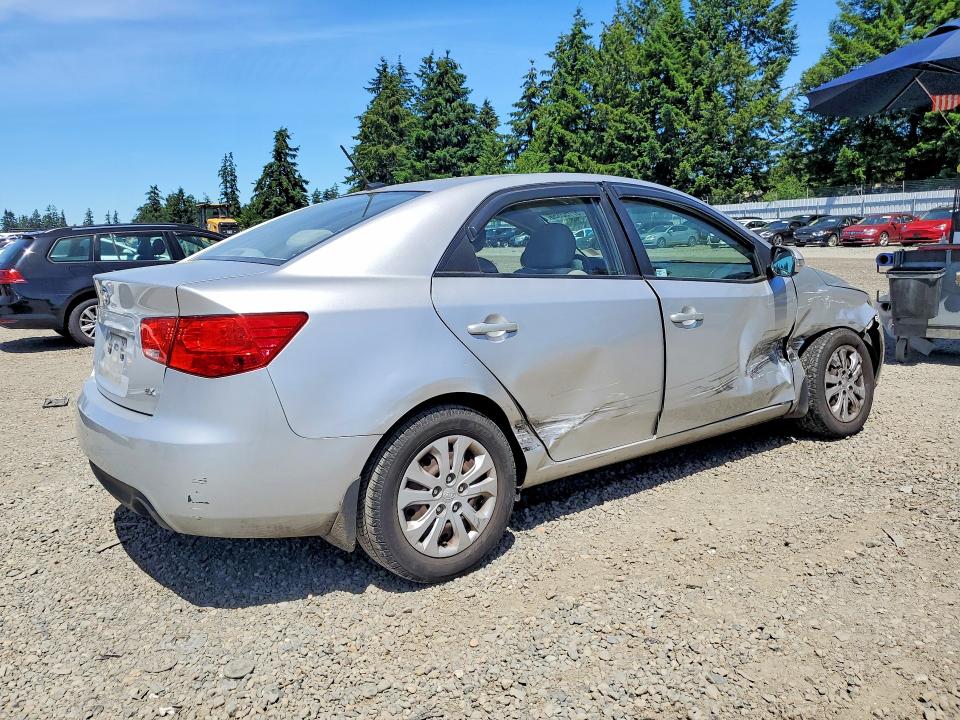 2010 Kia Forte VIN KNAFU4A29A5247881 COPART salvage auction — FRONT END, WA - BILL OF SALE, sold $225 on 2026-07-21 (photo 3)