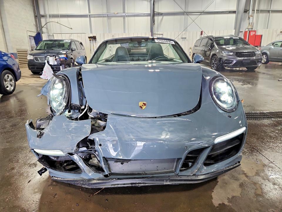 2018 Porsche 911 VIN WP0CB2A9XJS147691 COPART salvage auction — FRONT END, Mn - Cert Of Title-Salvage, sold $46,250 on 2026-07-28 (photo 5)
