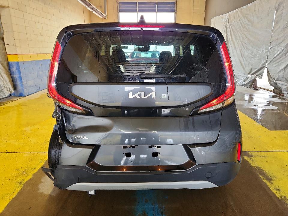 2023 Kia Soul VIN KNDJ23AU5P7881264 COPART salvage auction — REAR END, NV - CERTIFICATE OF TITLE, sold $3,750 on 2026-07-08 (photo 6)