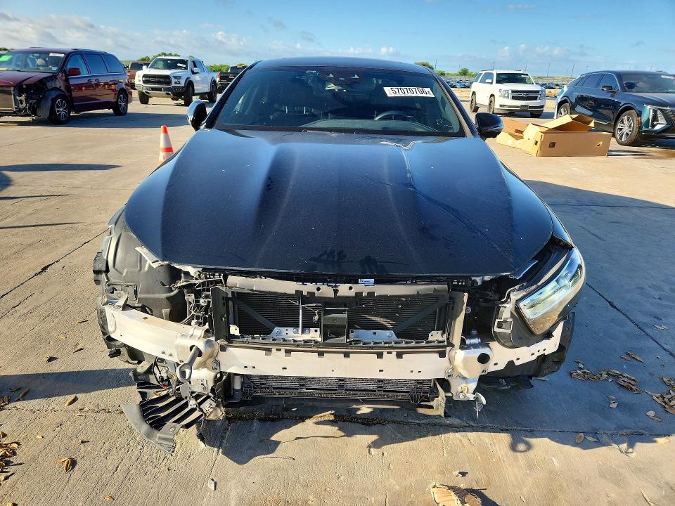 2020 Mercedes-benz Clc-klasse VIN WDD2J5JB7LA049428 COPART salvage auction — SIDE, Tx - Certificate Of Title, sold $10,000 on 2026-08-03 (photo 5)