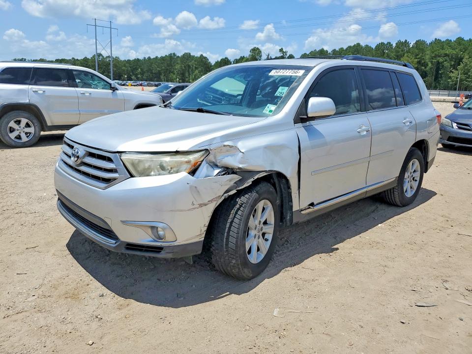 2013 Toyota Highlander VIN 5TDZK3EH3DS102722 COPART salvage auction — SIDE, LA - CERT OF TITLE-SALVAGE, sold $5,000 on 2026-07-31 (photo 1)
