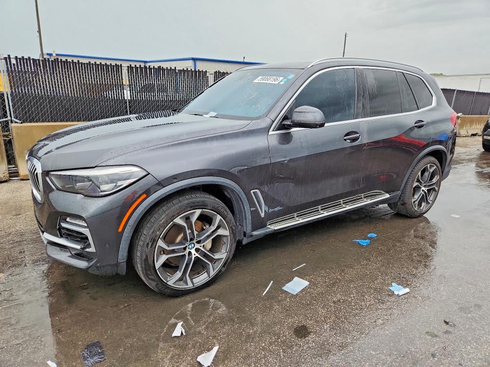 2020 BMW X5 VIN 5UXCR4C02L9B52045 COPART salvage auction — MINOR DENT/SCRATCHES, Fl - Certificate Of Title, sold $17,800 on 2026-07-28 (photo 1)