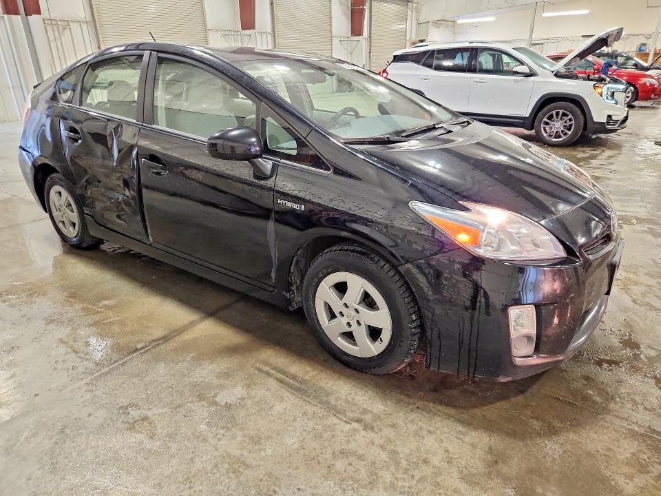 2011 Toyota Prius VIN JTDKN3DUXB5372847 COPART salvage auction — REAR END, Mn - Cert Of Title-Salvage, sold $2,100 on 2026-07-06 (photo 4)