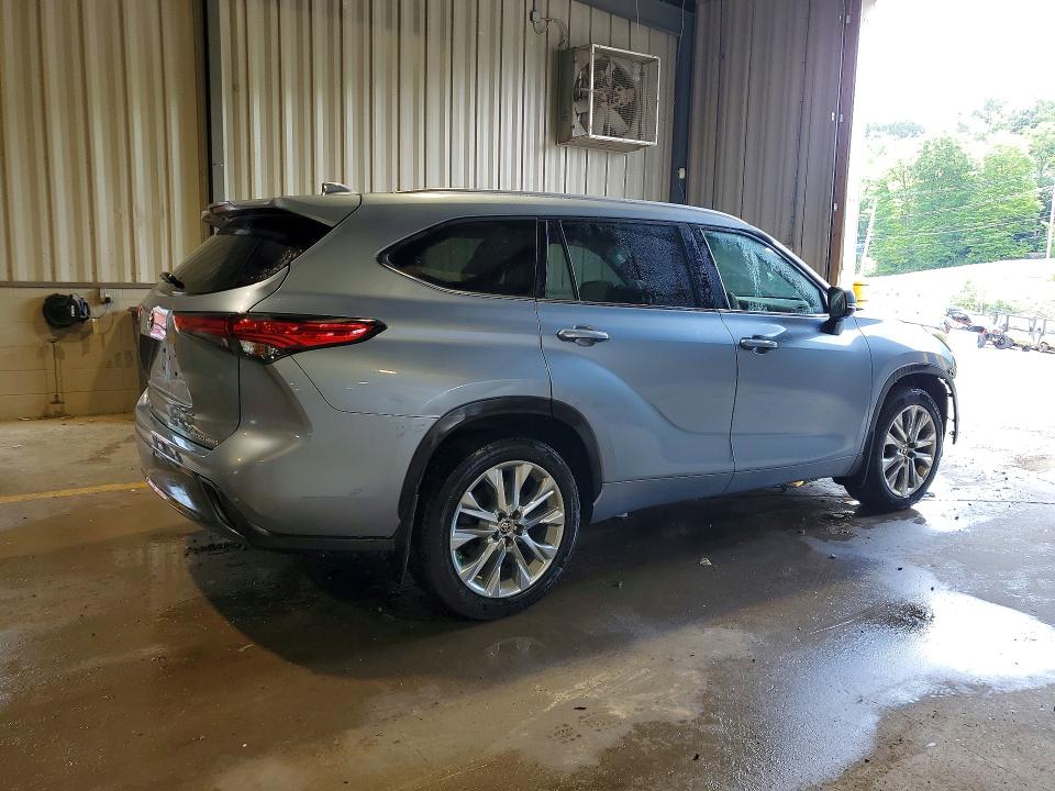 2021 Toyota Highlander VIN 5TDDZRBH9MS159665 COPART salvage auction — FRONT END, Pa - Certificate Of Salvage, sold $17,700 on 2026-07-15 (photo 3)