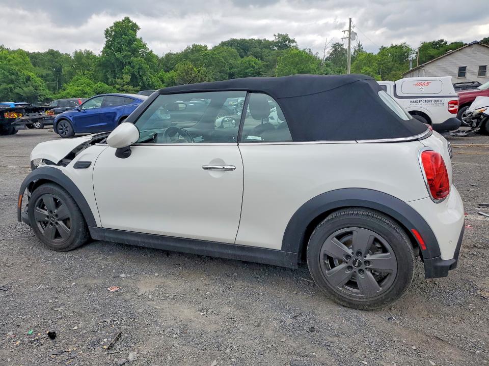 2024 Mini Cooper VIN WMW23DL08R3R81870 COPART salvage auction — FRONT END, Pa - Certificate Of Salvage, sold $4,850 on 2026-07-09 (photo 2)